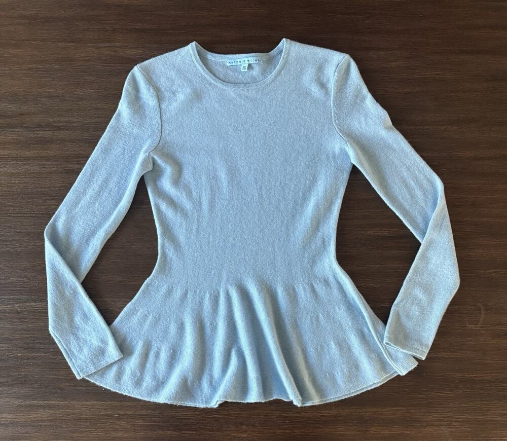 100% Cashmere Sweater Women’s XS Baby Blue Peplum Antonio Melani